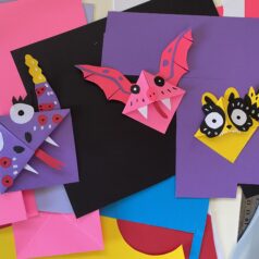 Coloridos marcapáginas de origami para libros infantiles.